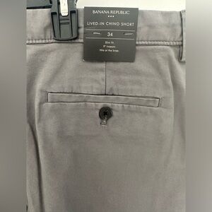 NWT - Banana Republic - 9” Lived-in Short - Smokey Gray